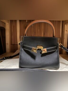 TORY BURCH Petite Lee Radziwill double bag